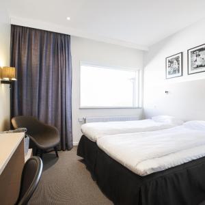 Standard Twin Room - Non-Smoking