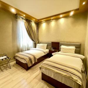 Luxury Two-Bedroom Suite