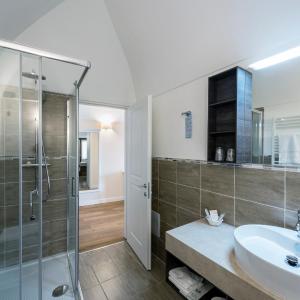 Double Room with Lake View