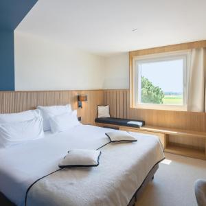 Superior Double or Twin Room - Lake Side