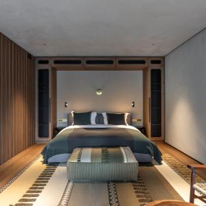 Lakeview Suite