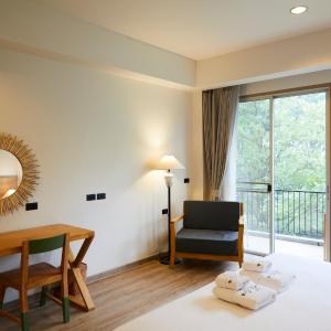Leela Signature Family Suite (2-Bedroom, Sleeps 4)