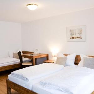 Triple Room with Bathroom