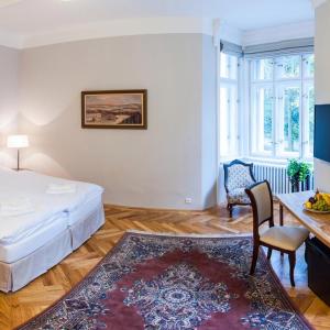 Double or Twin Room with Garden View