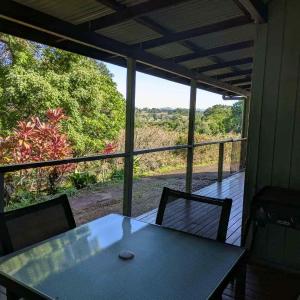 One-Bedroom Cottage with Spa Bath