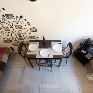 Studio Apartment with One Double Bed