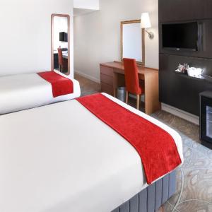 Superior Double Room with Two Double Beds Non-Smoking