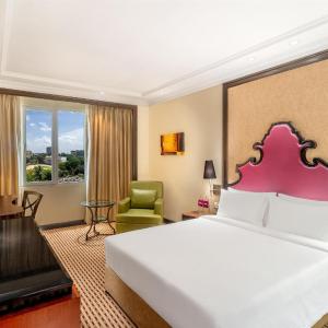 Superior Room with 15% off on Laundry & Spa services, Happy Hours 1+1 on select beverages
