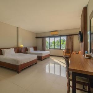 Deluxe Double or Twin Room
