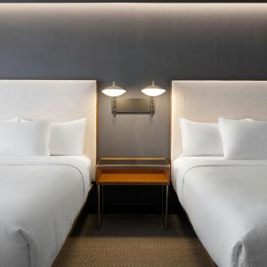 Queen Room with Two Queen Beds - Hearing Accessible