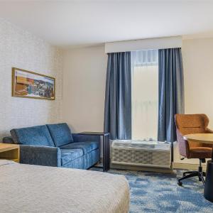 King Room with Sofa Bed - Non-Smoking
