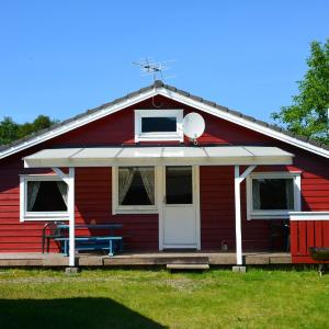 Three-Bedroom Cottage