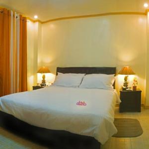 Deluxe Suite (4 Adults)