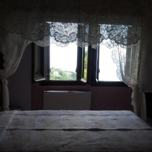 Economy Double Room with Fireplace without Balcony