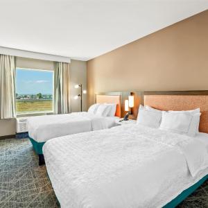 Queen Room with Two Queen Beds - Mobility Access/Non-Smoking