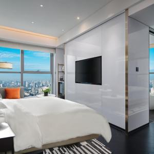 Two-Bedroom Suite with Two King Beds and Club Access