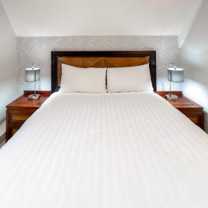 Double Cozy Room