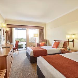 Twin Room - High Floor