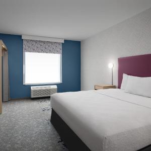 One-Bedroom King Suite
