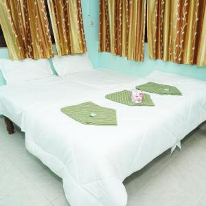 Triple Room with Balcony