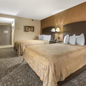 Double Room with Two Double Beds with Pool Access - Non-smoking