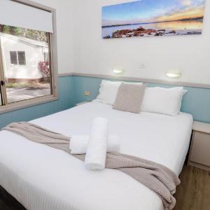 Deluxe Two-Bedroom Suite with Water View