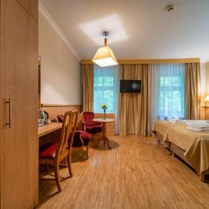 Economy Double Room