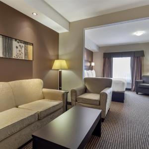 King Room with Sofa Bed - Non-Smoking