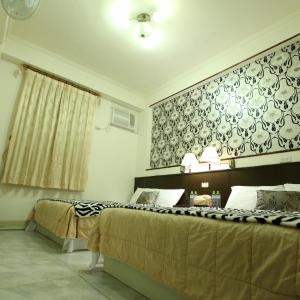 Quadruple Room with Private External Bathroom