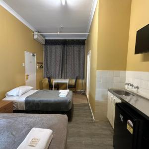 Triple Room with Private Bathroom