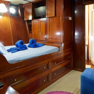 Cabin on Boat (2 Adults)