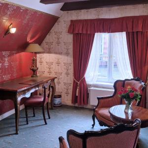 Grand Deluxe Double with River View