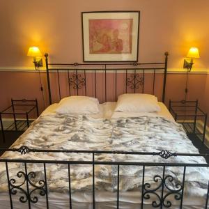 Double Room - Main Building