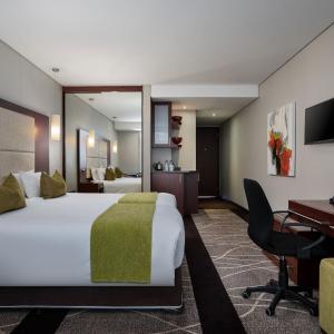 Executive Suite with Two Double Beds