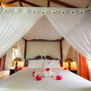 Casita Ocean King Room