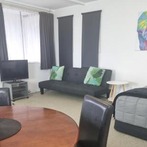 Superior One-Bedroom Apartment