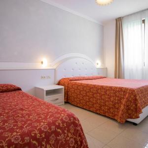 Economy Twin Room