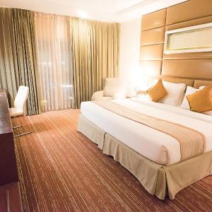 Deluxe Double Room with Spa Bath 