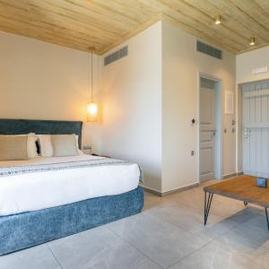Triple Room with Sea View