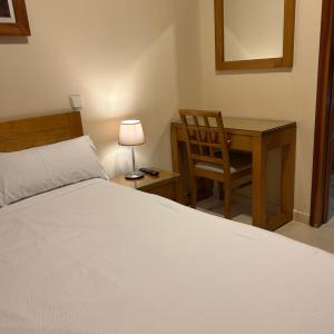 Single Room with Private Bathroom