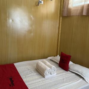 Standard Double Room with Shared Bathroom