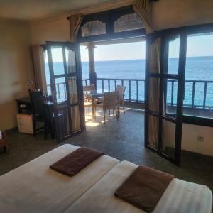 Deluxe Bungalow with Sea View