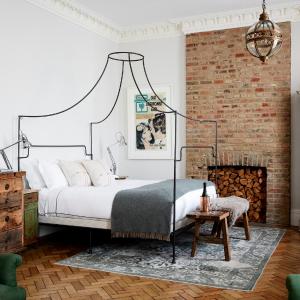 Superior King Suite
