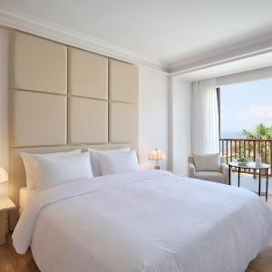 Deluxe Suite Sea View