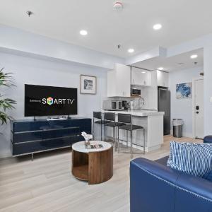 One-Bedroom Premier Apartment