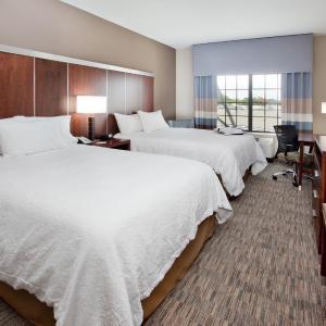 Queen Room with Two Queen Beds - Hearing Access/Non-Smoking