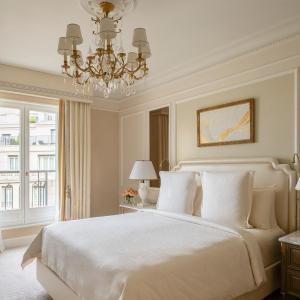 Premier King Room