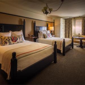 Queen Room with Two Queen Beds - Disability Access