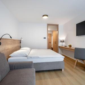 Double or Twin Room with Extra Bed