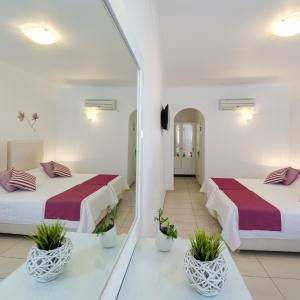 Standard Triple Room with Sea View